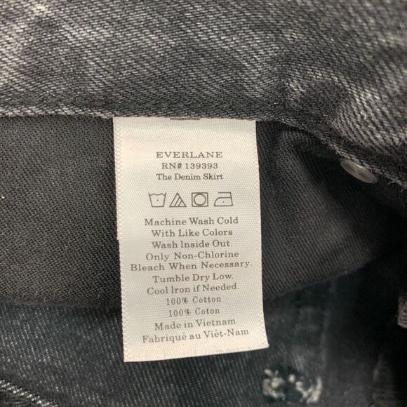 Everlane The Denim Jean Skirt Womens 27 Washed Black Raw Hem Cotton Pockets - Picture 8 of 12